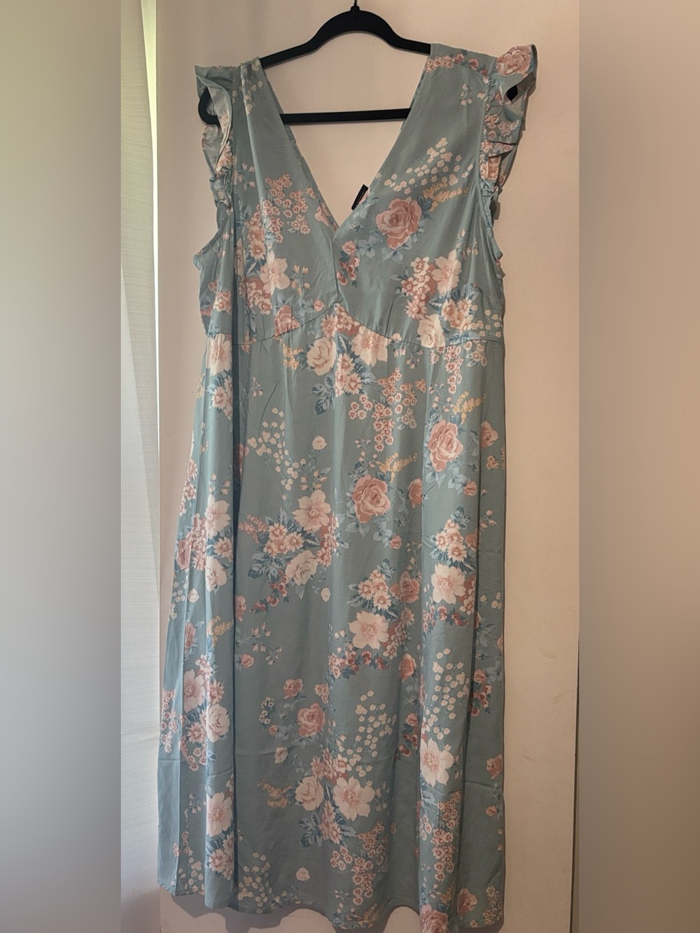 Torrid V-Neck Ruffle Sleeve Midi Dress Size 14
